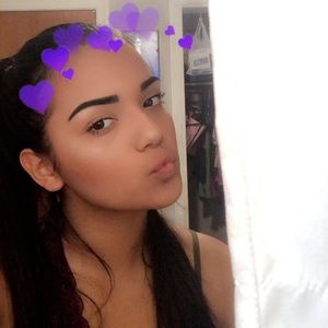 Meet your Posher, Araceli